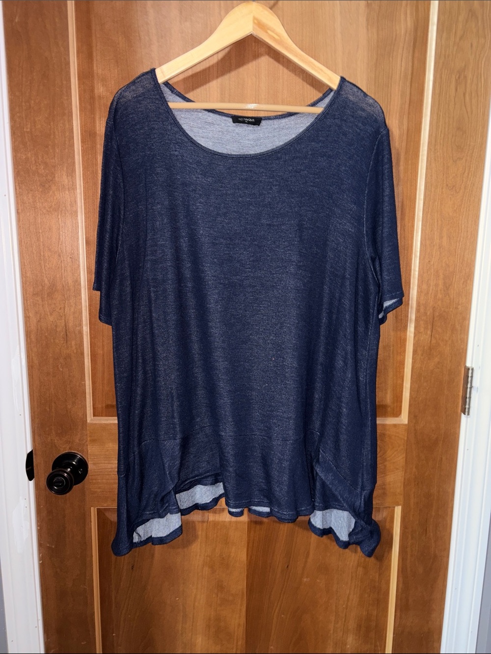 Relaxed Navy Short-Sleeve Scoop Neck blouse
